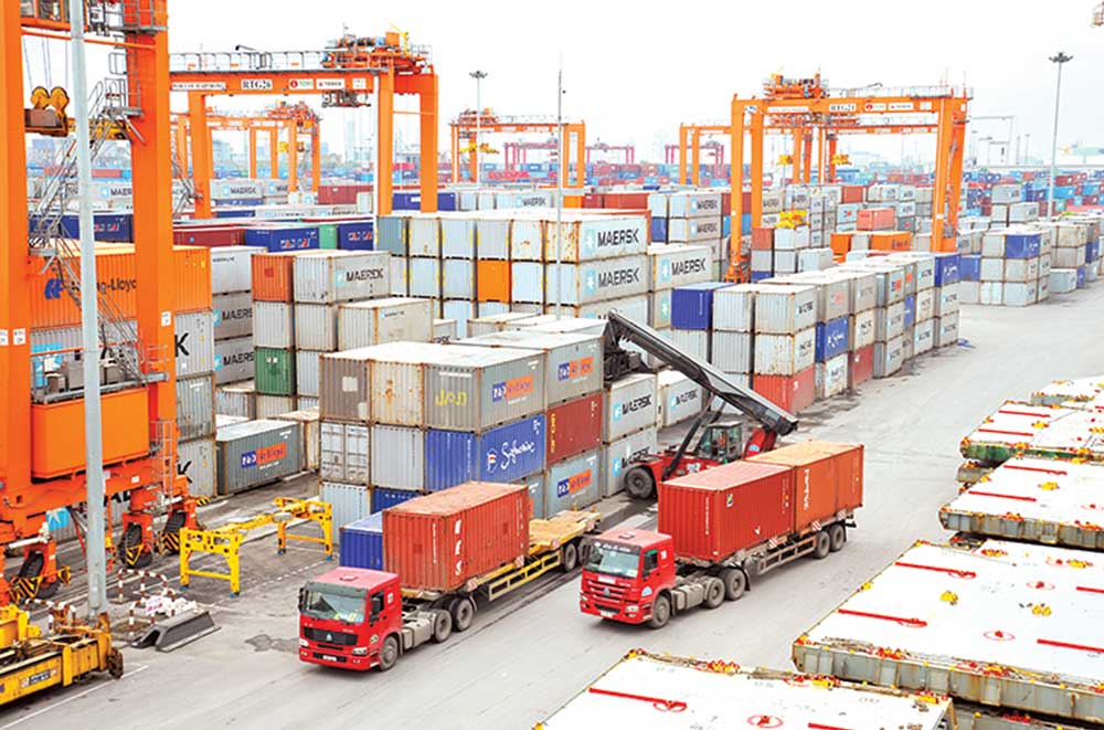 Các hoạt động trong khu vực thuế quan