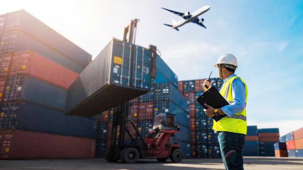 Điều phối các hoạt động tại kho cảng