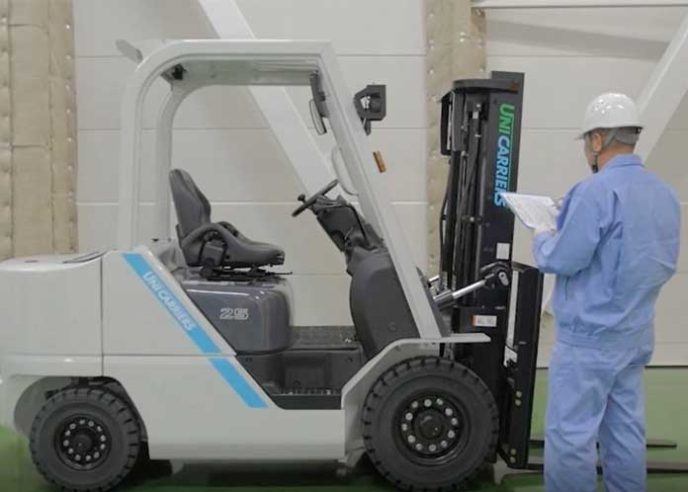 Thủ tục nhập khẩu xe nâng