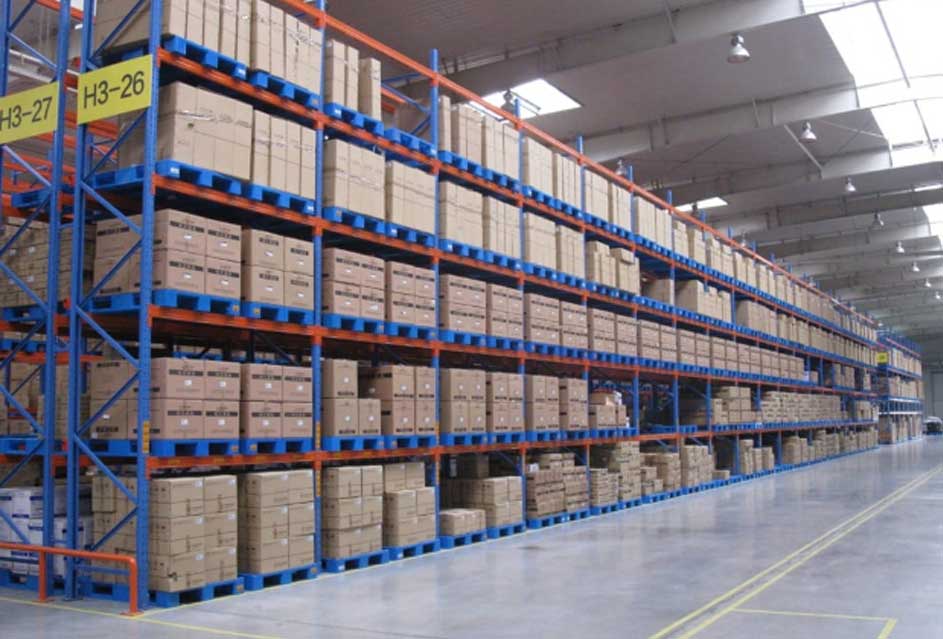 Pallet là gì? Ứng dụng pallet trong luân chuyển hàng hóa 5 Pallet nhựa