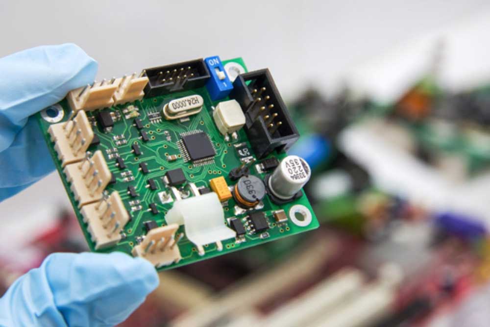 Thủ tục nhập khẩu bảng mạch điện tử 2 thu tuc nhap khau bang mach dien tu 1