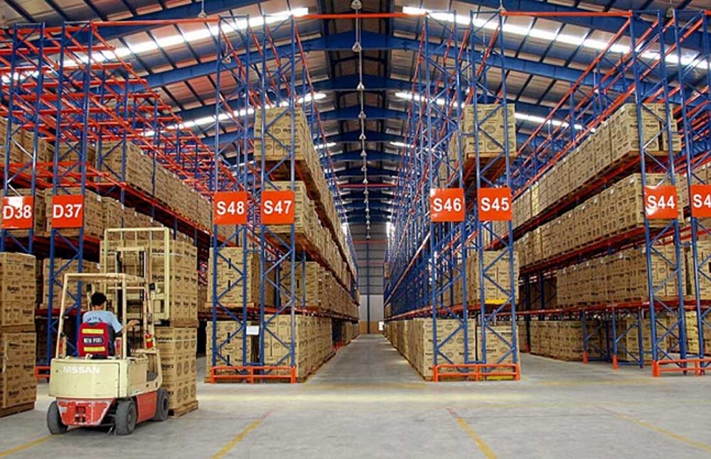 Sắp xếp kho hàng hóa