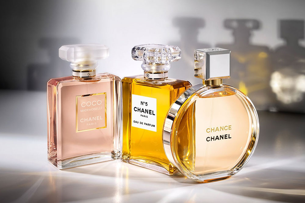 Thủ tục nhập khẩu nước hoa