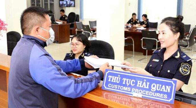 Khai báo hải quan