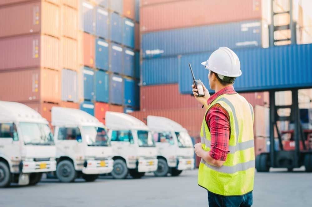 Nhân viên điều phối vận tải
