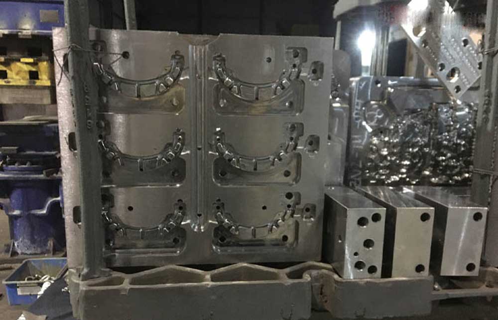 Thủ tục nhập khẩu khuôn đúc kim loại mới nhất 2 Thủ tục nhập khẩu khuôn đúc kim loại