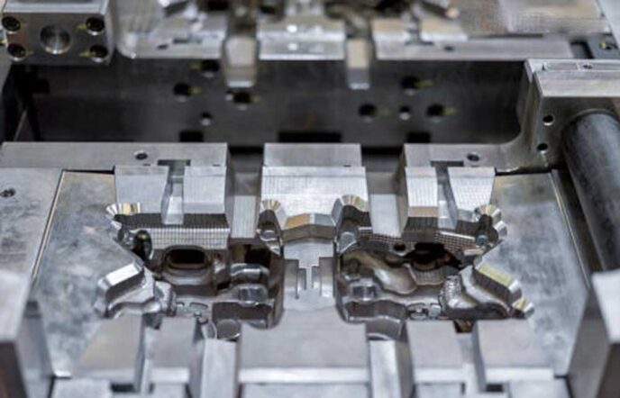 Thủ tục nhập khẩu khuôn đúc kim loại