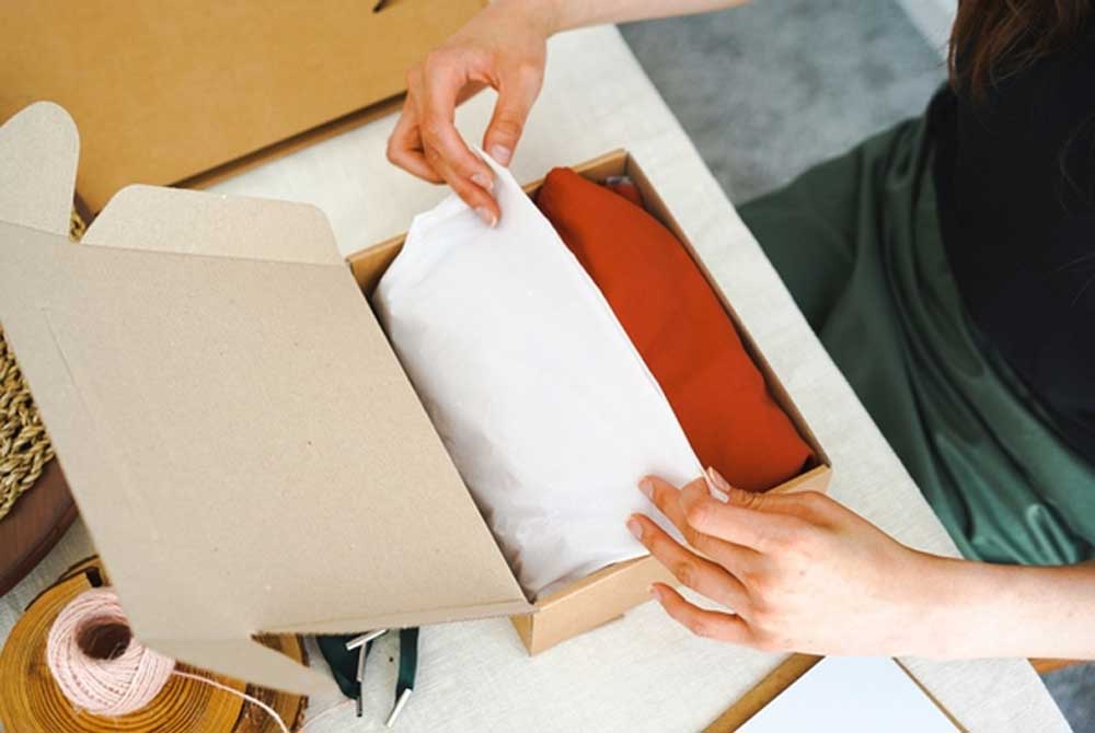 Gửi quần áo đi Nhật Bản