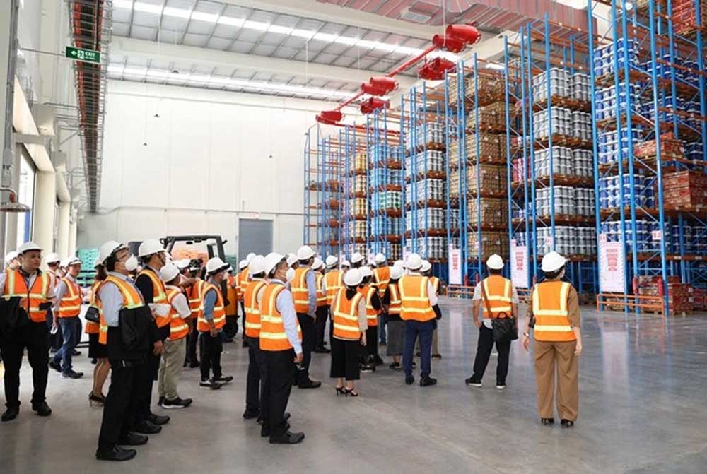 Trung tâm phân phối là gì